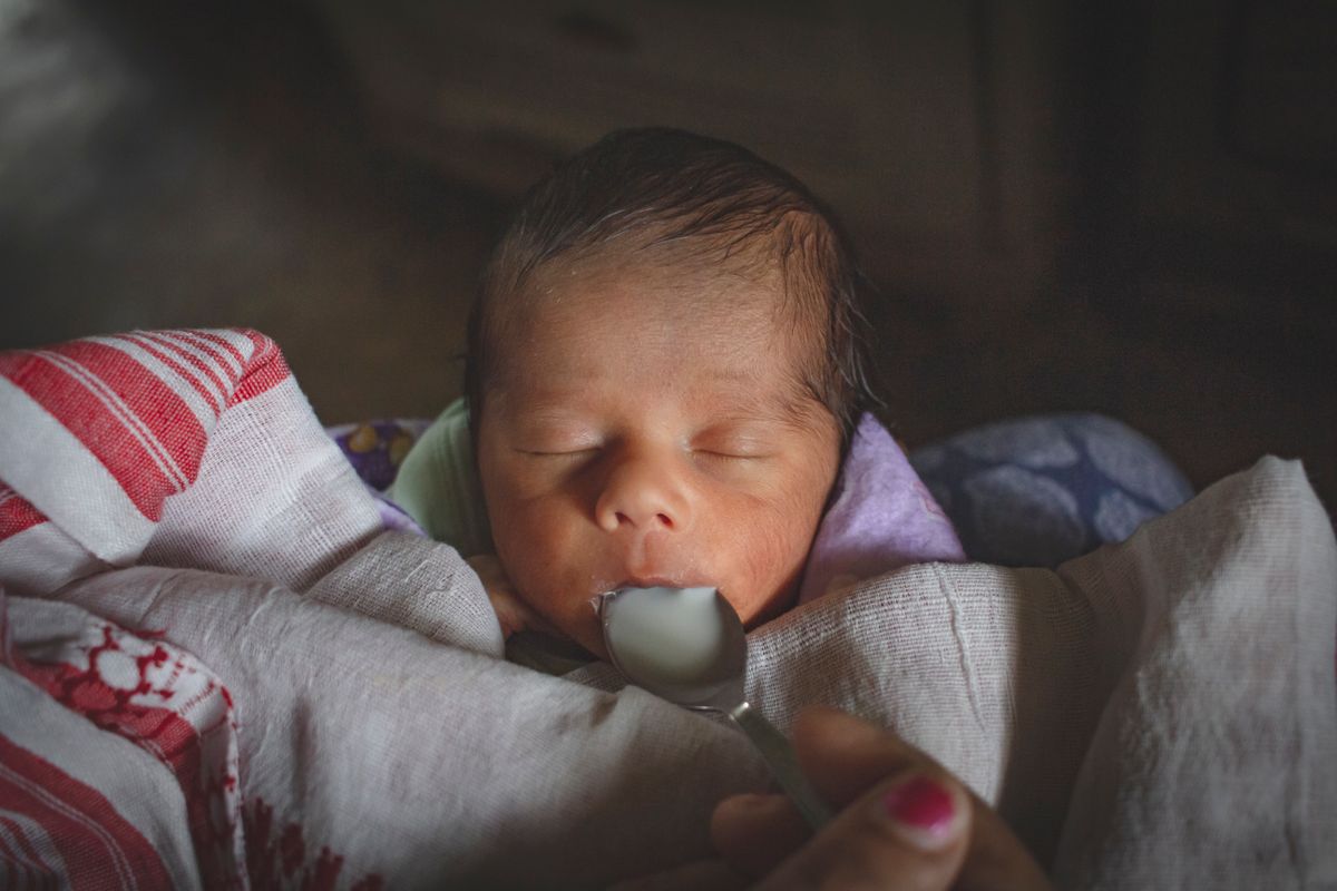 Ada Silikon Mama Kasesi ürün fotoğrafı